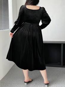 Flirla 加大码甜心领珍珠装饰纯色羊腿袖连衣裙适合节日聚会服装天鹅绒女装 - 黑色 - 查看 3