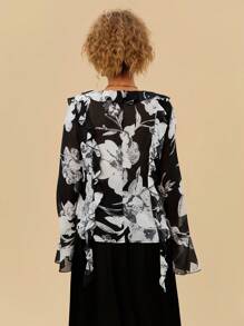 SHEIN VCAY 1pc Women Plus Size Tie Front Long Sleeve Printed Casual Blouse, Daily Wear Valentine's Day Outfits Romantic - Multicolor - View 2