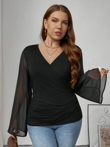 SHEIN Frenchy Blusa casual minimalista de cuello en V, para uso diario, para mujer talla grande