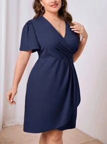SHEIN Clasi Plus Size Solid V-Neck Short Sleeve Casual Mini Dress - Royal Blue - View 5