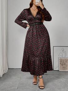 SHEIN Frenchy Plus Size Women's Black And Red French Elegant Lace Patchwork Printed V-Neck Long Dress - Black - View 6