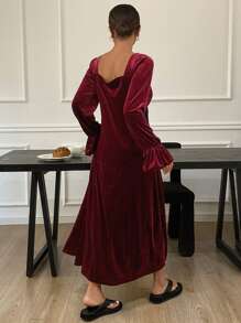 DAZY Elegant Velvet And Lace Patchwork Ruched Waist Ruffle Trim Nightgown Pajama - Burgundy - View 2