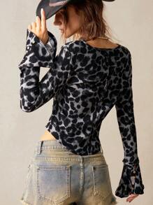 Bohemela 休闲针织豹纹圆领喇叭袖女式修身 T 恤 - 黑色 - 查看 4