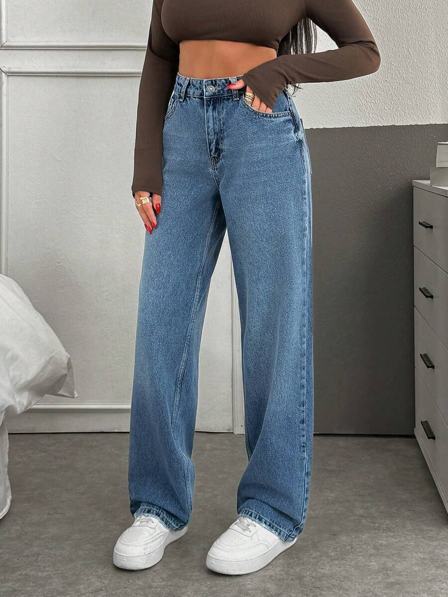 EURMUSE High Waist Wash Detailed Straight Jean - Medium Wash - View 1