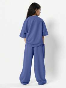 SUMWON 纽约印花宽松少女套装，短袖圆领卫衣搭配阔腿运动裤，休闲街头风，舒适秋季度假装扮 - 寶藍色 - 查看 2