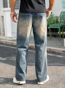 Manfinity LEGND Plus Size Men's Simple Front Button Pocket Casual Denim Jeans