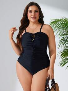 SHEIN Swim Curve Traje de baño de una pieza con talla grande, con tirantes ajustables, cordón de ajuste y drapeado liso, estilo casual y de vacaciones para el verano - Negro - Ver 3