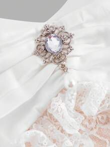 SHEIN MOD Women's Vintage White Lace Faux Pearl Button Trimmed Bustier Top, New Years Women, Vacation Woman, Valentine's Day, Crop Tops - White - View 3