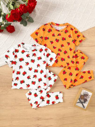 SHEIN Leap Crew 年轻女孩开斋节假期复古花卉印花圆领短袖裤，带褶边下摆柔软亲肤 4 件套睡衣套装，红玫瑰印花，图案