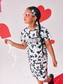 Vestido de camiseta con estampado floral y gráfico colorido de letras para niñas preadolescentes, moda y tendencia, apto para la escuela, viajes y uso en todas las estaciones
