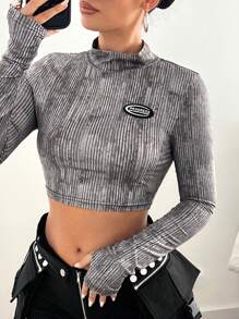 SHEIN ICON Camiseta de mujer cropped con cuello alto y estampado gráfico retro - Gris - Ver 5