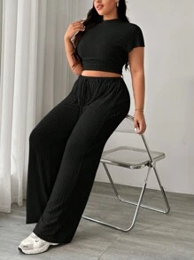 SHEIN EZwear Plus Size Solid Color Minimalist Daily Short Sleeve Shirt And Long Pants 2pcs Set