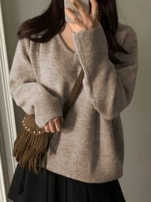 DAZY Women's Solid Color V-Neck Long Sleeve Casual Sweater, Autumn/Winter - Khaki - View 4