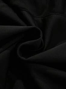 Manfinity EMRG Set de 2 piezas con camiseta de cuello redondo de manga corta con estampado de letra y ojo, y pantalón casual con cordón en la cintura para hombre