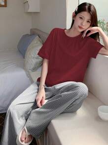 DAZY Minimalist T-Shirt Top & Striped Pajamas Pants Homewear Set - Burgundy - View 4