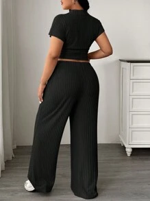 SHEIN EZwear Plus Size Solid Color Minimalist Daily Short Sleeve Shirt And Long Pants 2pcs Set