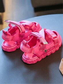 زوج من صنادل رياضية صيفية لكلا الجنسين من الأطفال ، صنادل شاطئية لأطفال الذكور ذات كابة سميكة للأصابع المفتوحة لأطفال متوسطي وكبار الحجم، صنادل لإناث ذات أرضية ناعمة ومانعة للانزلاق - روز أحمر - مشاهدة 3