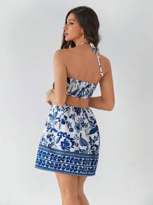 SHEIN Tall 蓝白定位碎花挂脖抽绳镂空腰部浪漫休闲度假女士连衣裙 - 藍色 - 查看 9