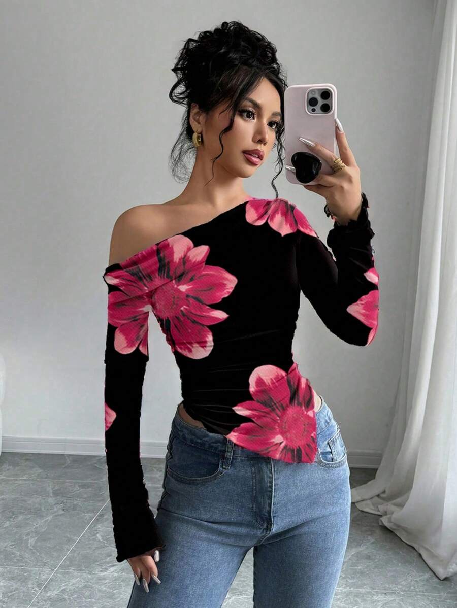 Firerie 秋冬优雅花卉印花不对称下摆露肩长袖 T 恤，图案 T 恤