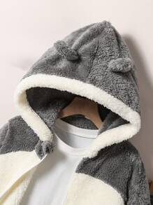 SHEIN Set de 2 piezas de chaqueta con cremallera y decoración de oreja de peluche y pantalones, informal y lindo, para niños preadolescentes, para otoño/invierno