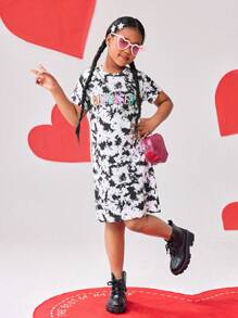 Vestido de camiseta con estampado floral y gráfico colorido de letras para niñas preadolescentes, moda y tendencia, apto para la escuela, viajes y uso en todas las estaciones
