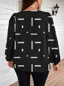 SHEIN LUNE Bluzka w rozmiarze plus size, swobodna, minimalistyczna, w paski, czarno-biały wzór, rękaw typu latarnia, dekolt w szpic, luźna, odpowiednia na jesień/zimę