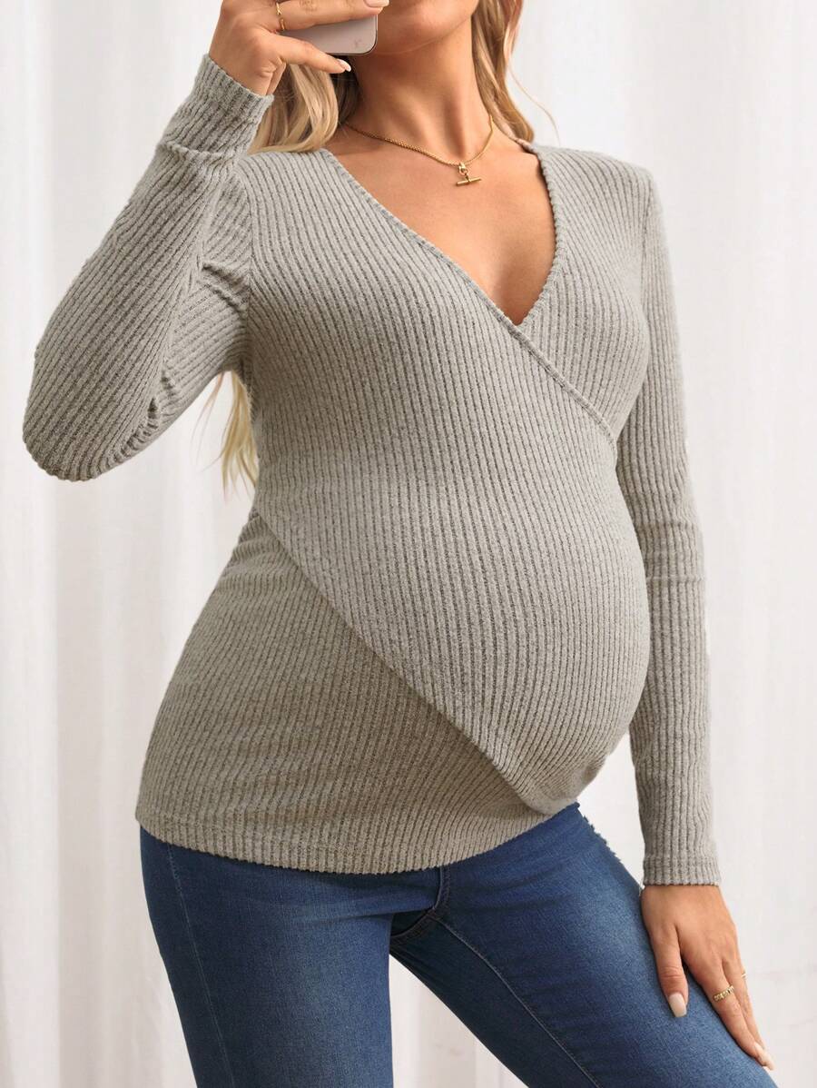 SHEIN Pregnant Women Solid V-Neck Long Sleeve Slim Fit Casual Top