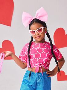 Blusa de manga corta con cuello redondo y estampado de corazón para niña preadolescente, adecuada para varias ocasiones, especialmente para el Día de San Valentín