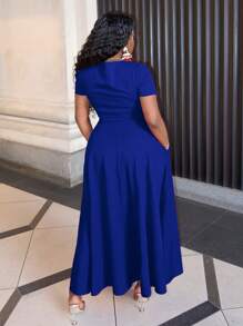 Slaydiva 红色休闲圆领短袖T恤和蝴蝶结腰A字裙两件套