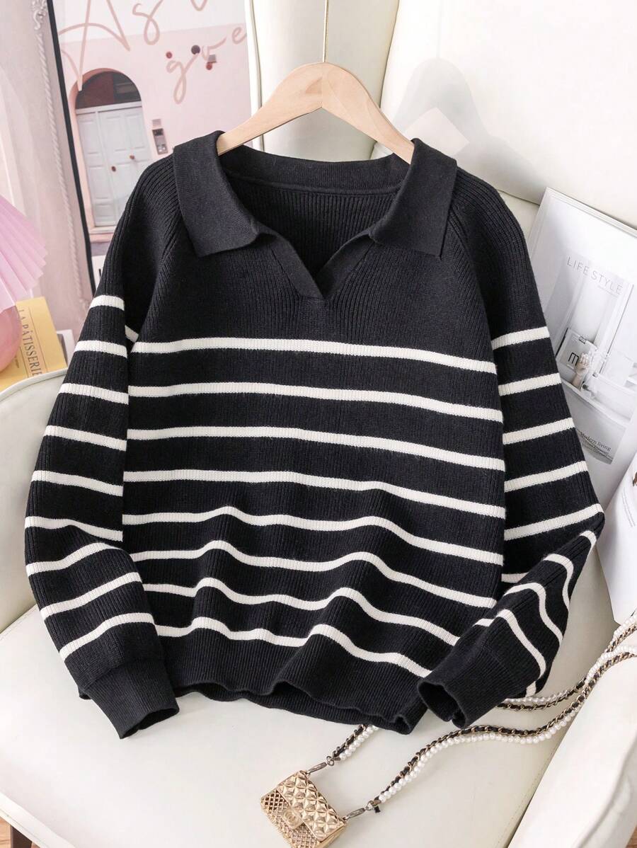女童拼色黑白条纹针织毛衣，优雅圆领套头衫，适合青少年和青春期儿童