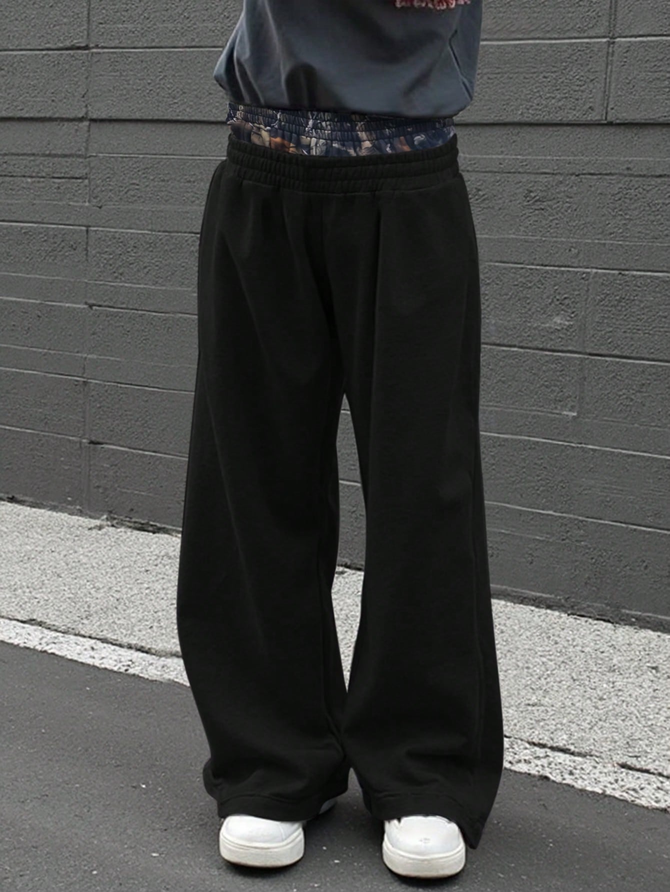 Manfinity Dauomo Elastic Waist Loose Fit Wide Leg Casual Sweatpants For Men