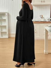 SHEIN Plus Size Maternity Flowing Solid Color Dress, Autumn - Black - View 2