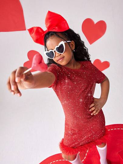 SHEIN Explorewe Tween Girls Dresses - Girls Street-Cool Tween Girl Shiny Fabric Red Elegant Party Short Sleeve Splice Faux Fur Dress, Featuring Glamorous And Charming Design Style, Suitable For New Year Party, Outing, Valentine's Day And All Seasons