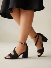 CUCCOO CURVES Women's Comfortable Fashion Faux Pearl Decor Buckle Hollow-Out Solid Color Chunky Heels Spring Shoes Spring Break Easter - Black - View 10