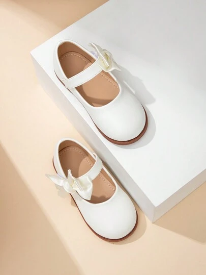 1 双春季舒适户外平底鞋，适合幼儿女孩，可爱婴儿学步鞋，时尚户外保暖婴儿平底鞋