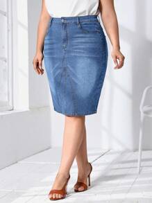 SHEIN Essnce Plus Size Casual Washed Denim Bodycon Skirt - Medium Wash - View 7
