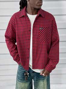 Manfinity VCAY Herren kariertes, locker geschnittenes, einfach geschlitztes, lässiges Langarmhemd