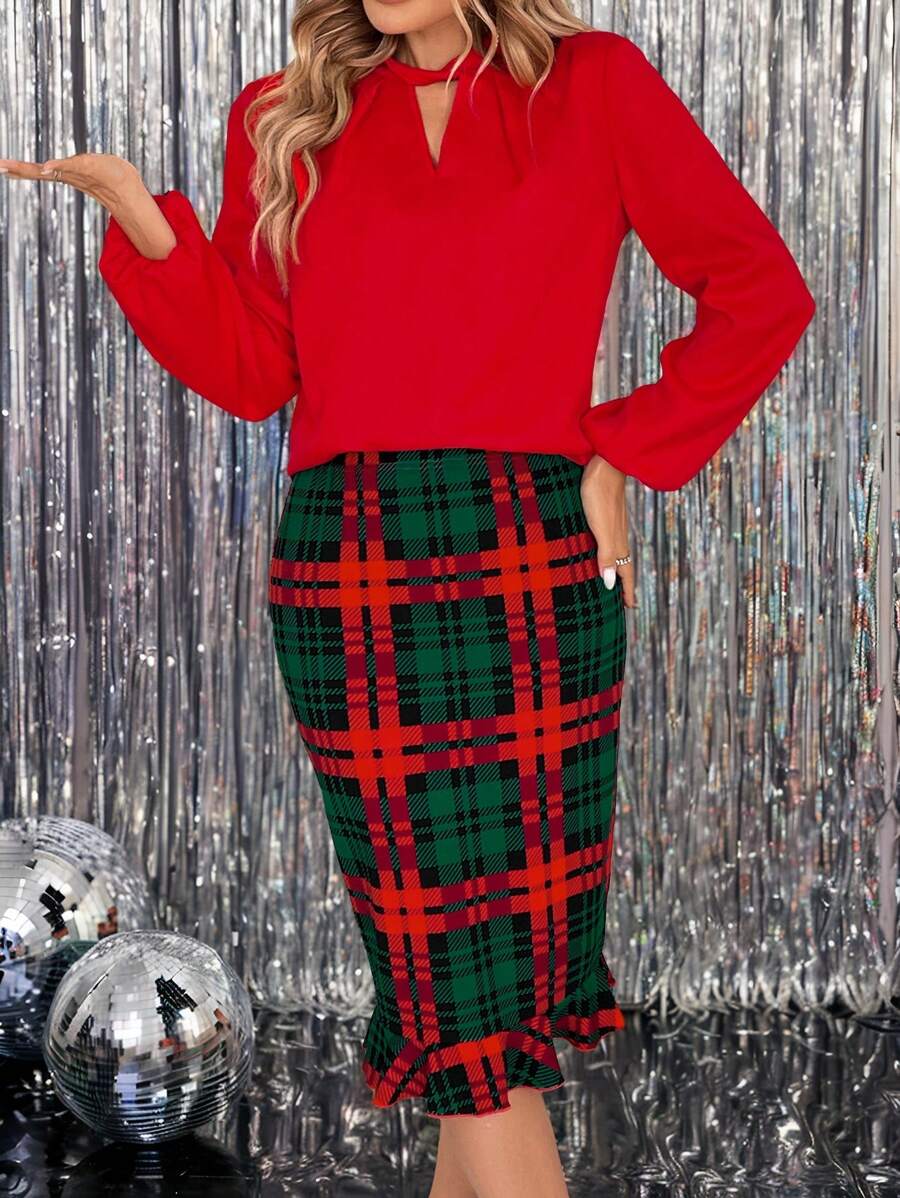 SHEIN Clasi 优雅秋冬圣诞红上衣和圣诞红绿格子荷叶边裙锁眼领口灯笼袖上衣和荷叶边下摆裙 - 彩色 - 查看 1