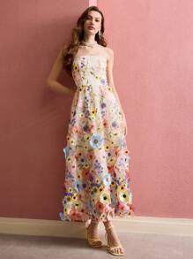 MOTF PREMIUM VESTIDO TUBO FLUIDO CON BORDADO FLORAL