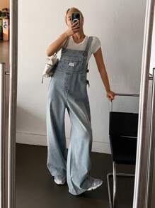 DAZY Pantalones vaqueros de peto de pierna ancha con estampado de letras y bolsillos para mujer