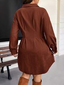SHEIN VCAY 大码秋冬腰部收褶前开襟衬衫式休闲复古连衣裙