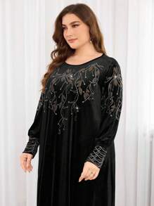 Al Najma Green Colorful Rhinestone Decoration Elegant Maxi Velvet Party Dress, Round Neck Long Length Plus Size Kaftan Jalabiya Dress - Black - View 1