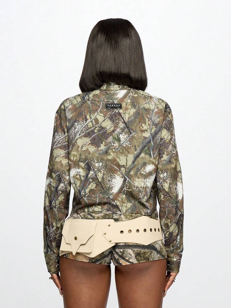 SUMWON Punk Cropped Printed Camo Shirt