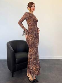 Aloruh Women's Leopard & Zebra Print Backless Long Sleeve Dress, Fashionable - Brown - View 5