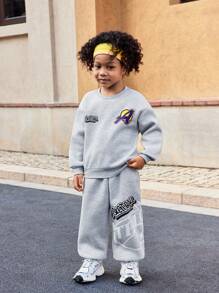 SHEIN 年轻男孩运动服男童冬装，婴儿男孩冬装，幼儿运动服，男孩运动服，男孩连帽衫，男孩套装， - 灰色 - 查看 4