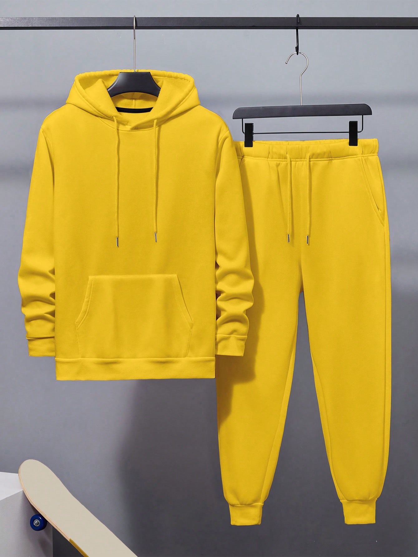 Manfinity Dauomo 2pcs Men's Solid Color Long Sleeve Hooded Top With Pocket & Pants Set