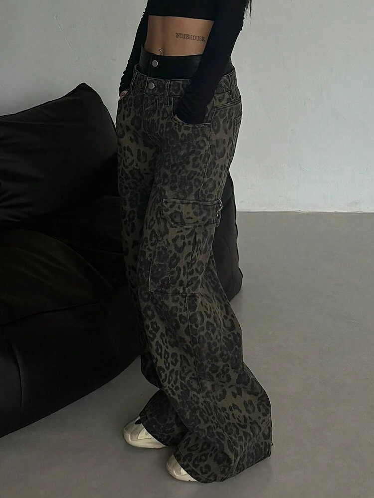 Women's Front Button Pockets Minimalist PU Patchwork Leopard Print Jeans Cheetah Print