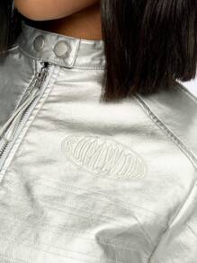 SUMWON WOMEN Metallic Faux Leather Motorcycle Biker Jacket With Side Zippers Designer Statement Modern Fall Winter Classic Fashion Outerwear