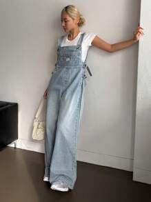 DAZY Pantalones vaqueros de peto de pierna ancha con estampado de letras y bolsillos para mujer