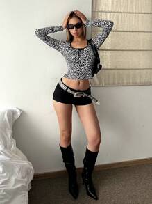 INAWLY Women's Leopard Print Color Blocking Tight Casual T-Shirt Graphic Cheetah Print Tees Women Tops Fall Cloth For Women - Black - View 4